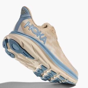 HOKA Clifton 9 MEN'S | EVERYDAY RUNNING
size 8.5D women 10D unisex, gently used👟